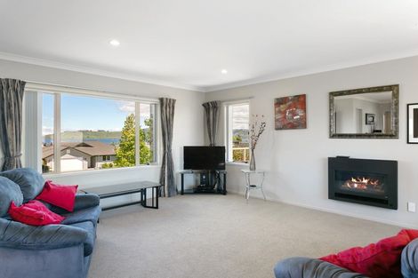 Photo of property in 12 Facilita Avenue, Wharewaka, Taupo, 3330