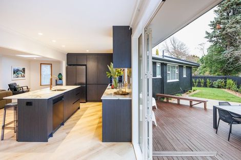 Photo of property in 23 Saint Albans Avenue, Hokowhitu, Palmerston North, 4410