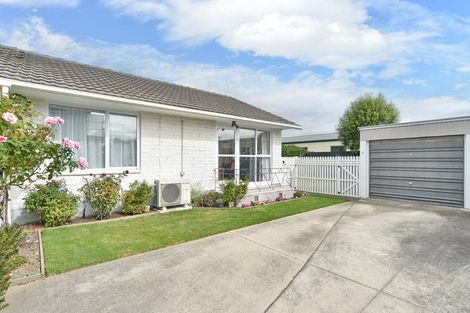 Photo of property in 4/9 Division Street, Riccarton, Christchurch, 8041