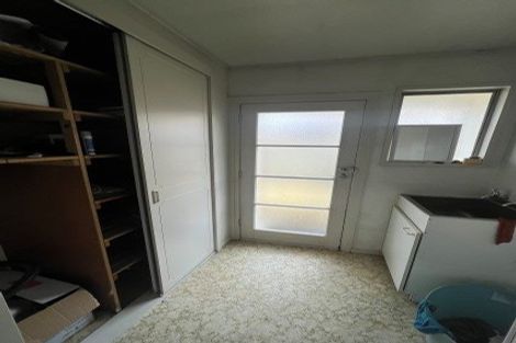 Photo of property in 1/28 Sawtell Place, Northcote, Christchurch, 8052