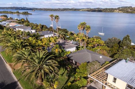 Photo of property in 34 Rangitane Loop Road, Kerikeri, 0294