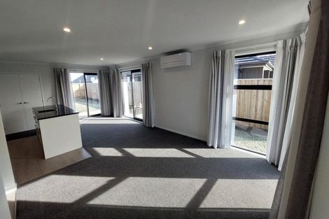 Photo of property in 88 Broadway Parade, Rolleston, 7615