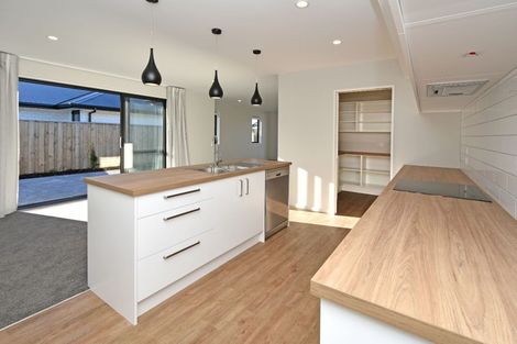 Photo of property in 143 Townsend Road, Rangiora, 7400