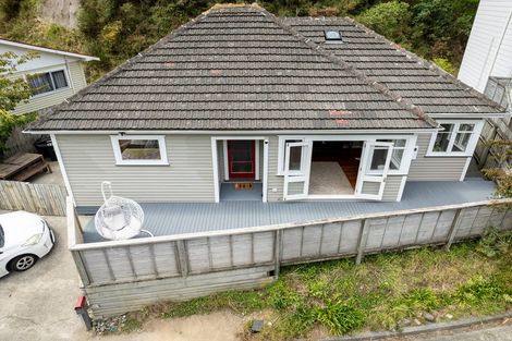 Photo of property in 489 Ohiro Road, Brooklyn, Wellington, 6021