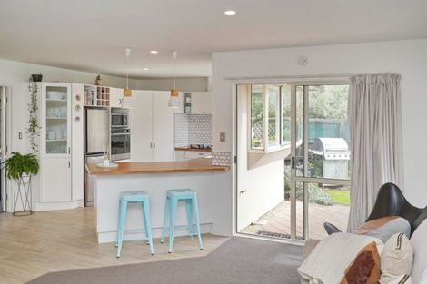 Photo of property in 1 Manahi Place, Woodend, 7610