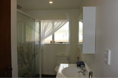 Photo of property in 2/26 Picton Avenue, Riccarton, Christchurch, 8011