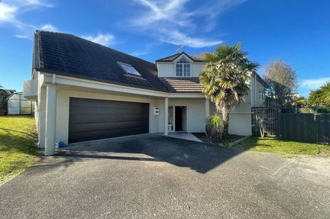 Photo of property in 126 Wiseley Road, West Harbour, Auckland, 0618