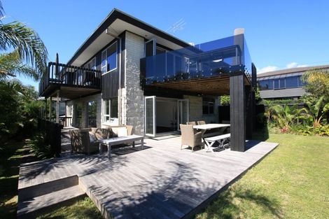 Photo of property in 1/29 Hauraki Road, Hauraki, Auckland, 0622