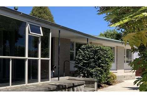 Photo of property in 6 Woodford Terrace, Ilam, Christchurch, 8053