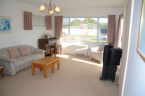 Photo of property in 30 Lenton Street, Aranui, Christchurch, 8061