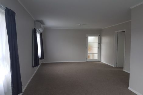 Photo of property in 1/39 Kelvin Road, Papakura, 2110