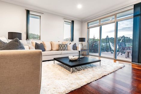 Photo of property in 64 Balboa Drive, Matakatia, Whangaparaoa, 0930