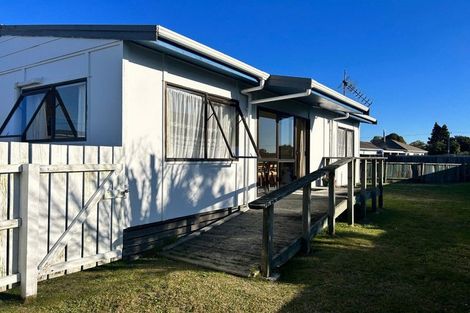 Photo of property in 15a Wingrove Road, Owhata, Rotorua, 3010