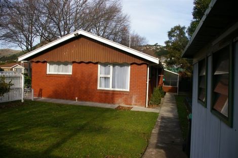 Photo of property in 1/2 Holliss Avenue, Cashmere, Christchurch, 8022