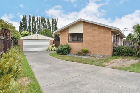 Photo of property in 11a Mulberry Place, Redwood, Christchurch, 8051