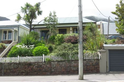 Photo of property in 20 Winchester Street, Lyttelton, 8082