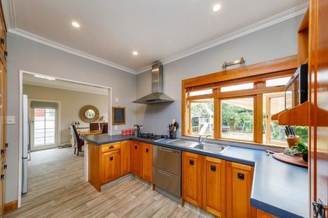 Photo of property in 62 Heretaunga Street, Palmerston North, 4414