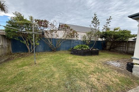 Photo of property in 1/58 Oram Avenue, New Brighton, Christchurch, 8061