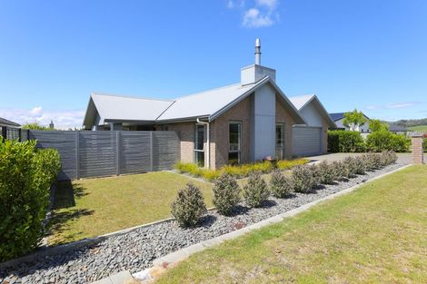 Photo of property in 11 Royal Coachman Drive, Nukuhau, Taupo, 3330