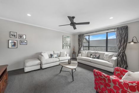 Photo of property in 19 Wiltshire Drive, Huntington, Hamilton, 3210