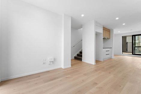 Photo of property in 14c Fortyfoot Lane, Sunnyhills, Auckland, 2010