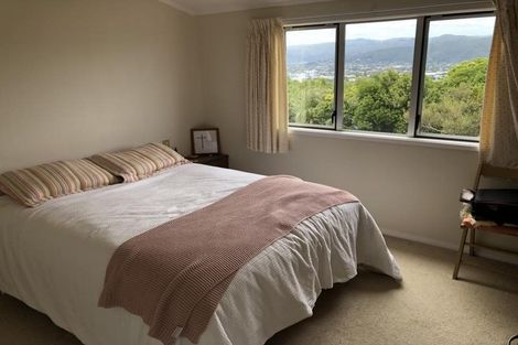 Photo of property in 12 Jacaranda Grove, Maungaraki, Lower Hutt, 5010