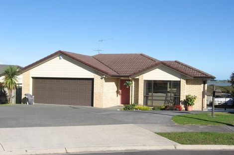 Photo of property in 7 Ashland Place, Weymouth, Auckland, 2103