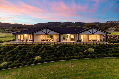 Photo of property in 53 Robert Hastie Drive, Mangawhai, 0573