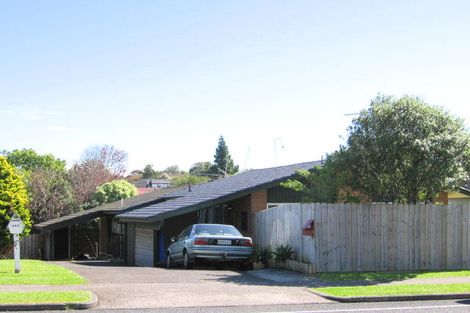 Photo of property in 1/34 Stanniland Street, Sunnyhills, Auckland, 2010