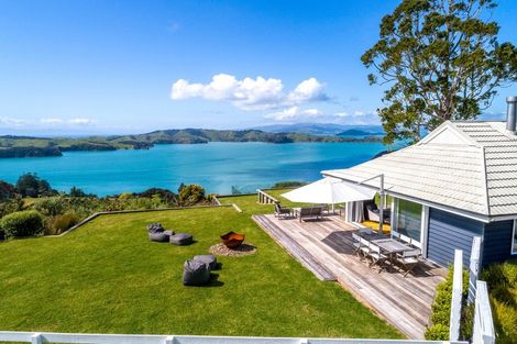 Photo of property in 70 Cowes Bay Road, Waiheke Island, 1971