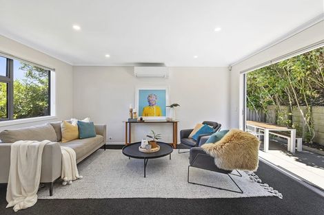 Photo of property in 31 Mascot Street, Tawa, Wellington, 5028