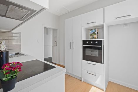 Photo of property in 17 Hart Street, Woolston, Christchurch, 8023