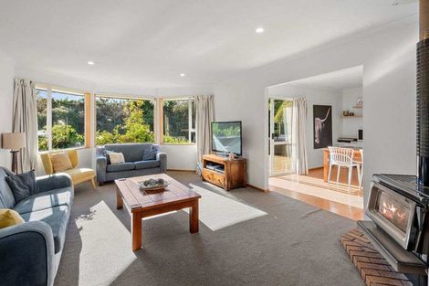 Photo of property in 1 Queen Street, Springfield, 7681