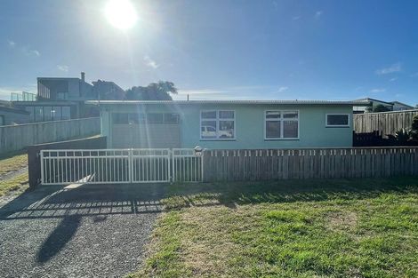 Photo of property in 59 Rua Avenue, Waitarere Beach, Levin, 5510