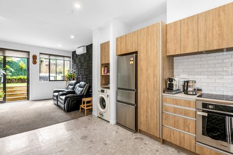 Photo of property in 3/23 Middleton Road, Johnsonville, Wellington, 6037