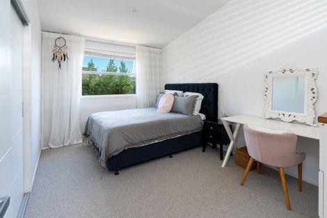 Photo of property in 13 Semaphore Lane, Whitby, Porirua, 5024