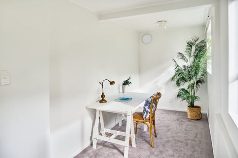 Photo of property in 27 Old Coach Road, Johnsonville, Wellington, 6037