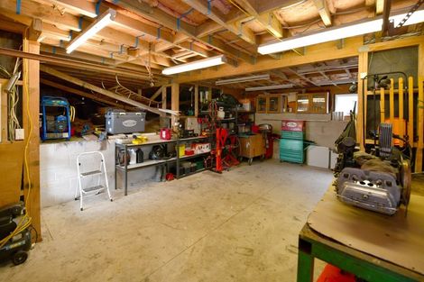 Photo of property in 135 Stanmore Bay Road, Stanmore Bay, Whangaparaoa, 0932