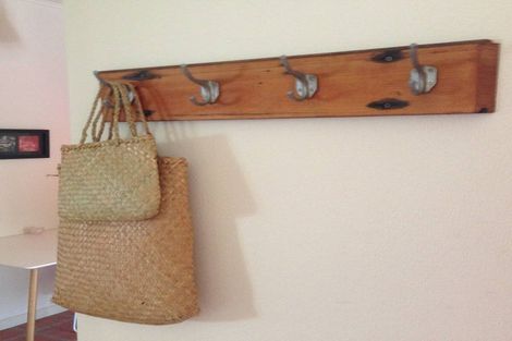 Photo of property in 42 Glamis Avenue, Strathmore Park, Wellington, 6022