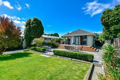 Photo of property in 16a Sinclair Street, New Brighton, Christchurch, 8083