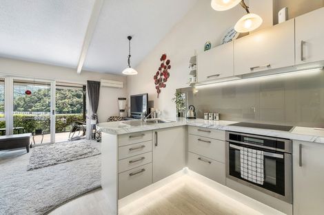 Photo of property in 4t Rutland Street, Picton, 7220