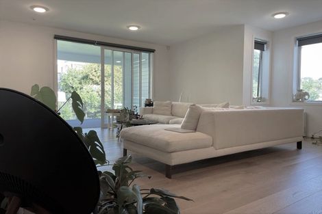 Photo of property in 18a Avon Street, South Hill, Oamaru, 9400