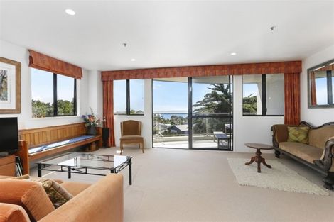 Photo of property in 3a/5 The Promenade, Takapuna, Auckland, 0622
