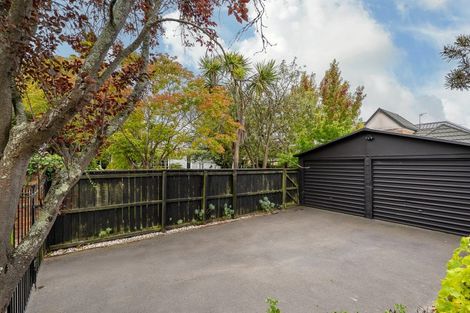 Photo of property in 42 Hawkesbury Avenue, St Albans, Christchurch, 8014