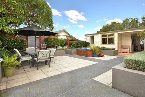 Photo of property in 5 Alton Avenue, Musselburgh, Dunedin, 9013