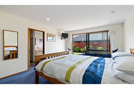 Photo of property in 58 Mauger Drive, Heathcote Valley, Christchurch, 8022