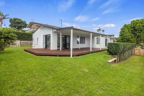 Photo of property in 11 Taylor Street, Ohauiti, Tauranga, 3112