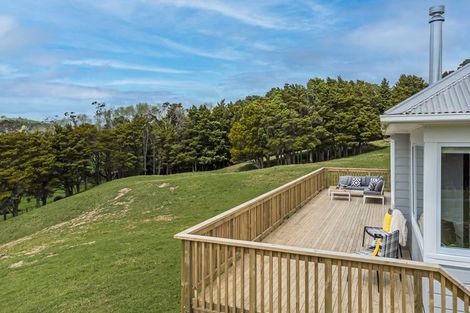 Photo of property in 5150b Kaipara Coast Highway, Wellsford, 0972