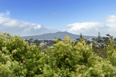Photo of property in 67a Hastings Road, Mairangi Bay, Auckland, 0630