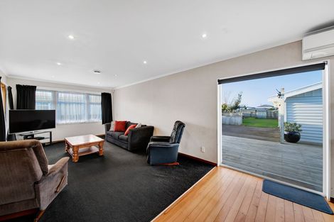 Photo of property in 62 Reid Avenue, Hawera, 4610
